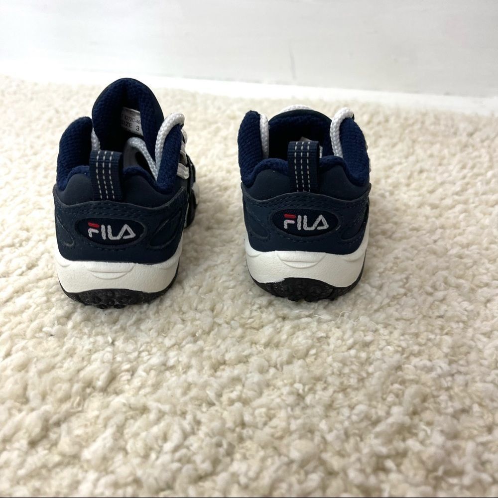 Fila Sneakers - Picture 5 of 10